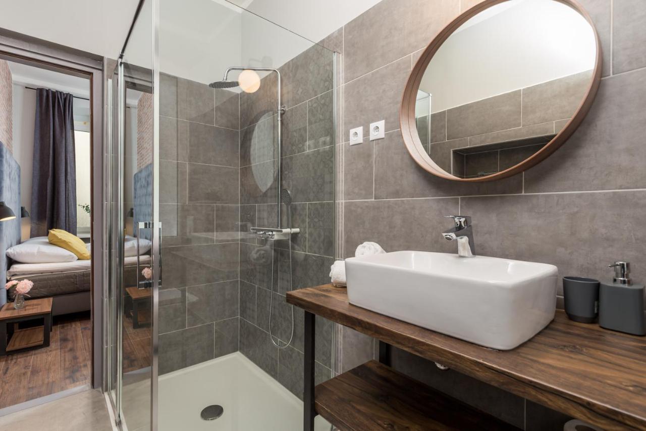 Apartments Porto Marina 2 リエカ エクステリア 写真