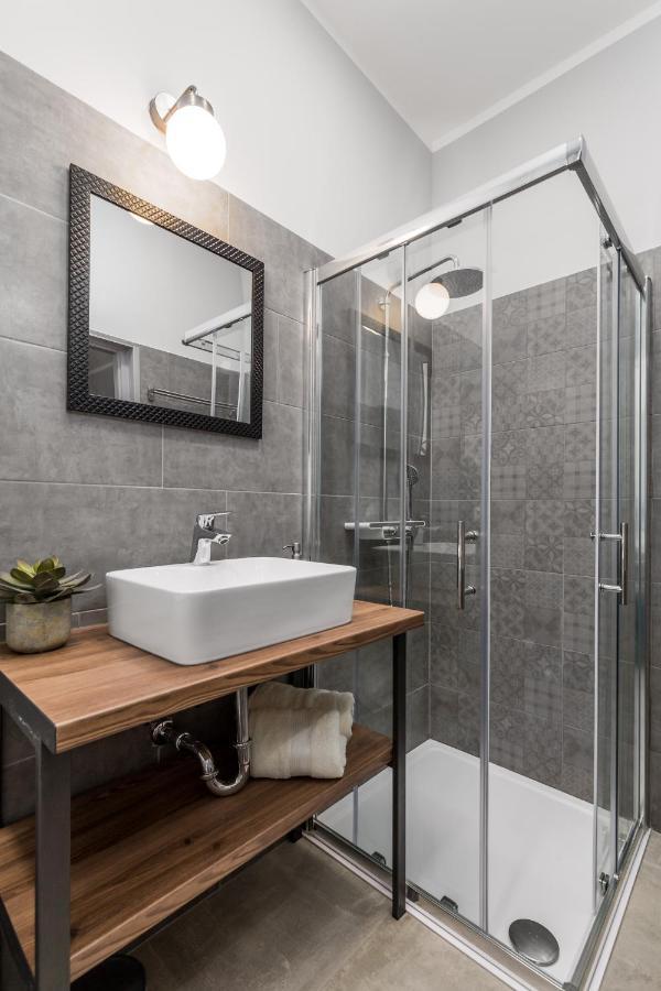 Apartments Porto Marina 2 リエカ エクステリア 写真